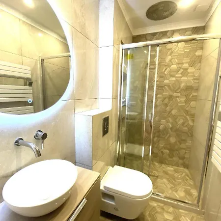 Gioffredo Hypercentre Apartamento *